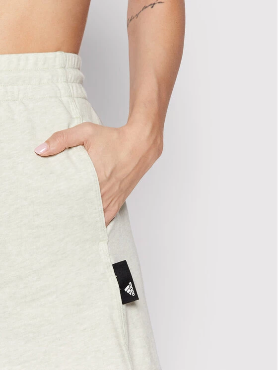 Το φθηνότερο 👍 Adidas Γυναίκες Αθλητικά Σορτς Αθλητικό σορτς Sportswear Studio Lounge HE4145 Πράσινο Regular Fit Πράσινο ⌛ 4 Το φθηνότερο 👍 Adidas Γυναίκες Αθλητικά Σορτς Αθλητικό σορτς Sportswear Studio Lounge HE4145 Πράσινο Regular Fit Πράσινο ⌛ - Image 4